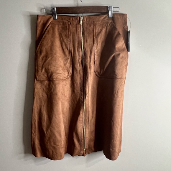 NWT worthington suede look skirt full front zip size 8 - Picture 1 of 9